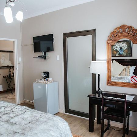 The Symphony Guest House Queenstown Bagian luar foto
