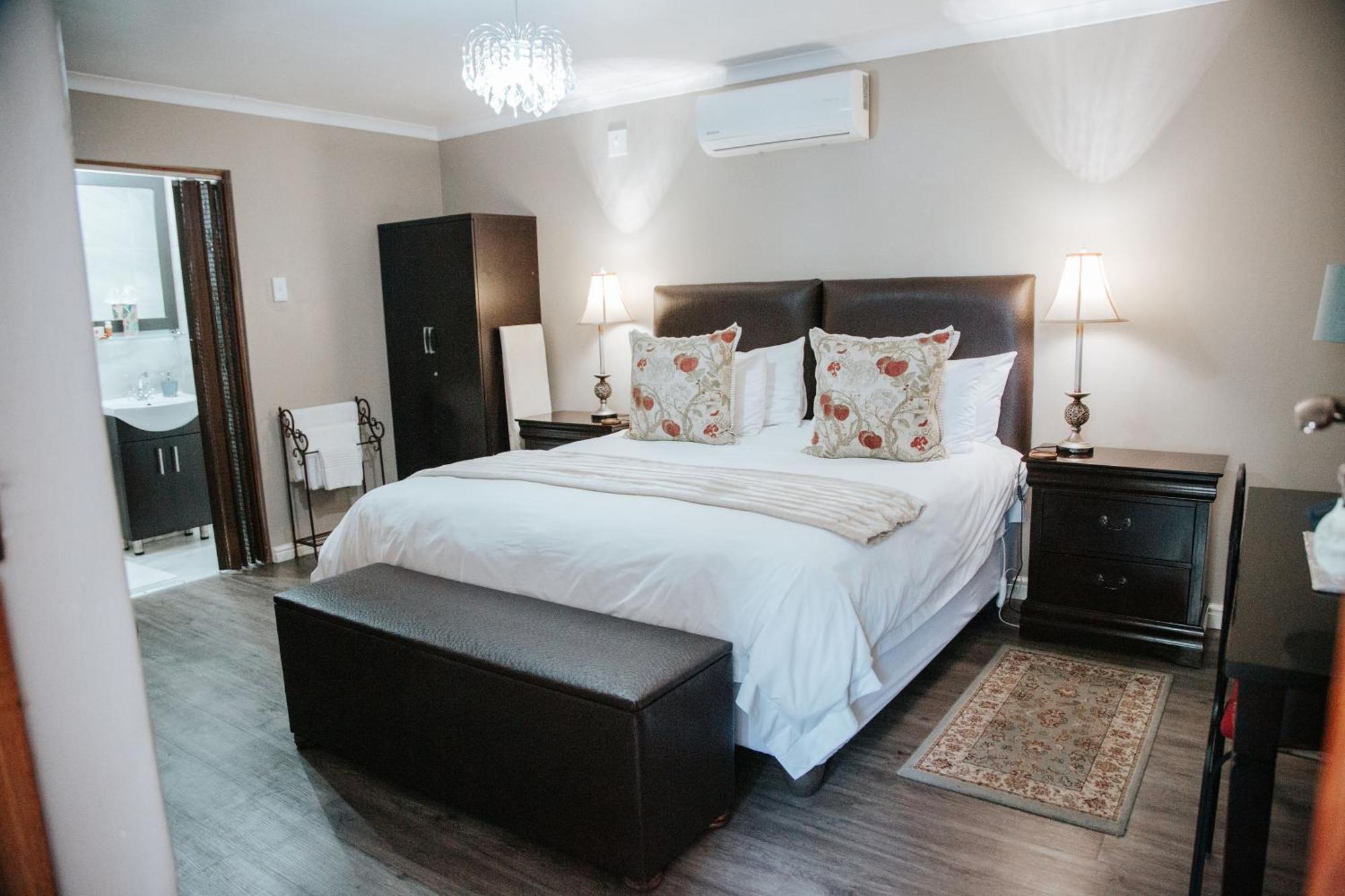 The Symphony Guest House Queenstown Bagian luar foto