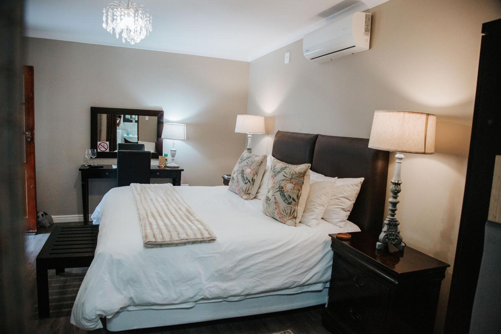 The Symphony Guest House Queenstown Bagian luar foto