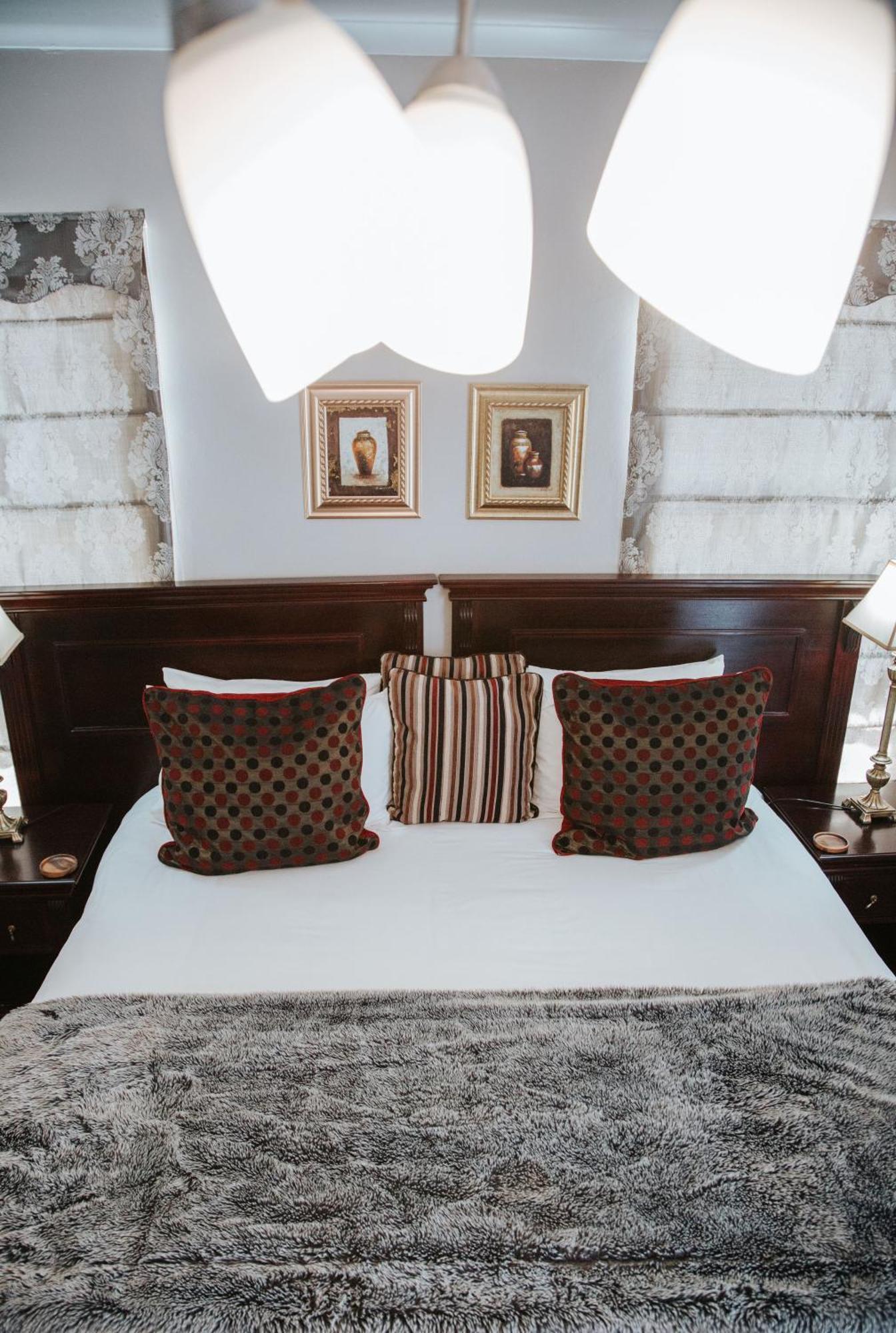 The Symphony Guest House Queenstown Bagian luar foto